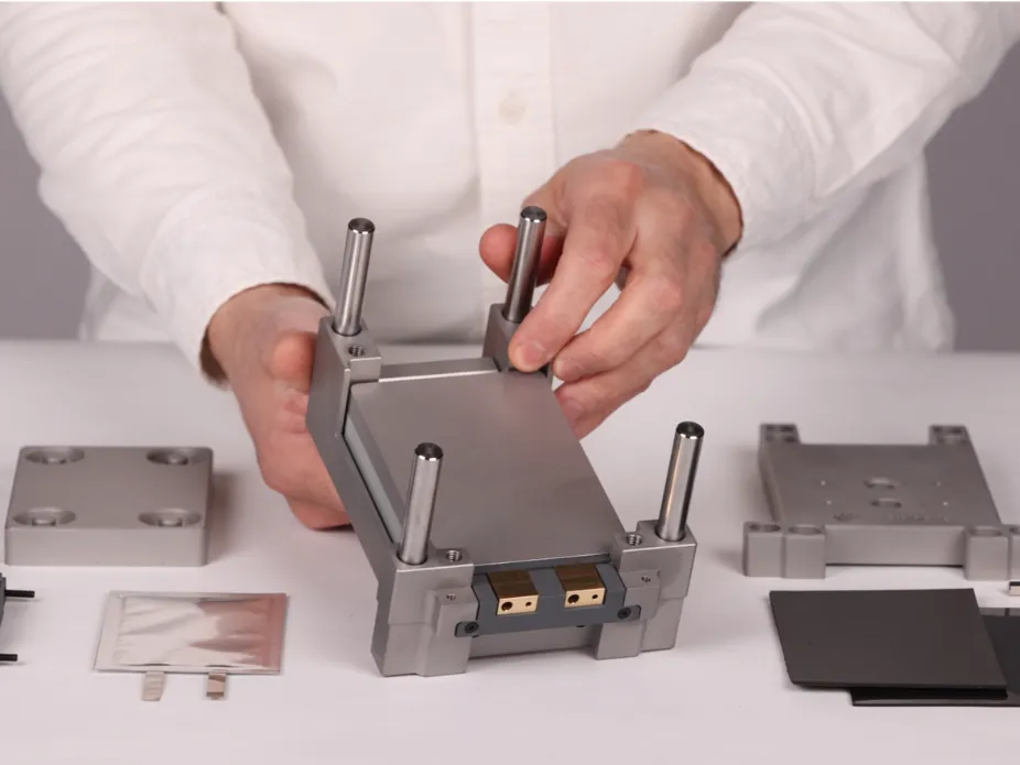 Advanced Electrochemical Test Setup for Pouch and Prismatic Cell Research(5).webp