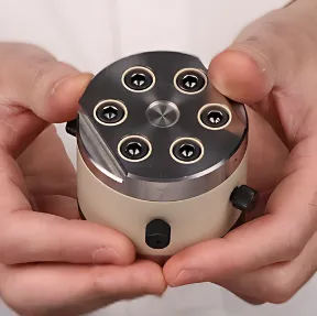 Airtight Electrochemical Test Cell for In-Situ Gas Analysis